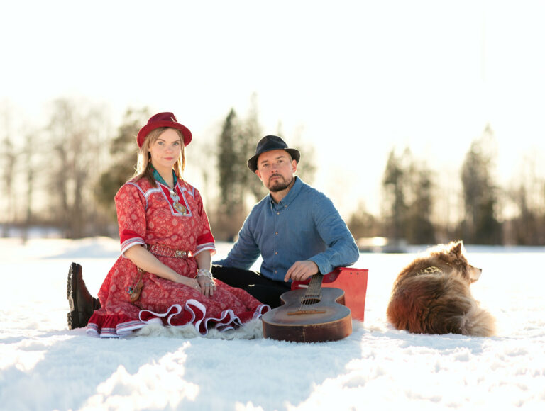 Duoen Arvvas: Sara Marielle Gaup og Steinar Raknes.