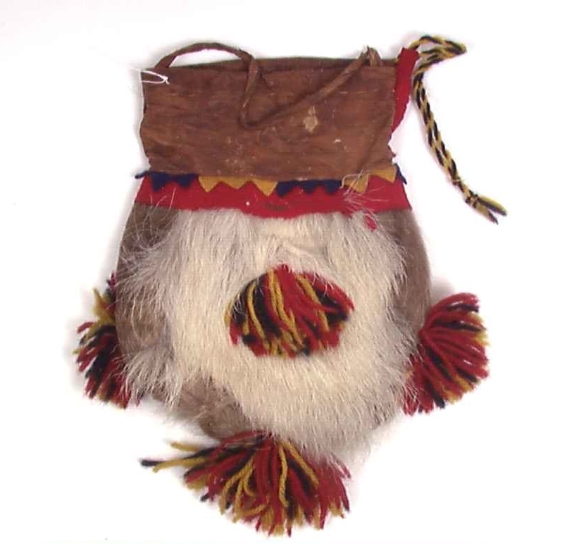 Tobakkspung. Foto: Anne-Lise Reinsfelt / Norsk Folkemuseum.